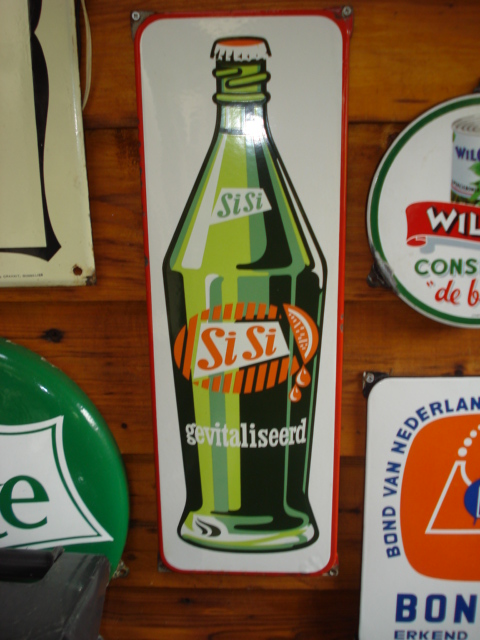emaille bord sisi